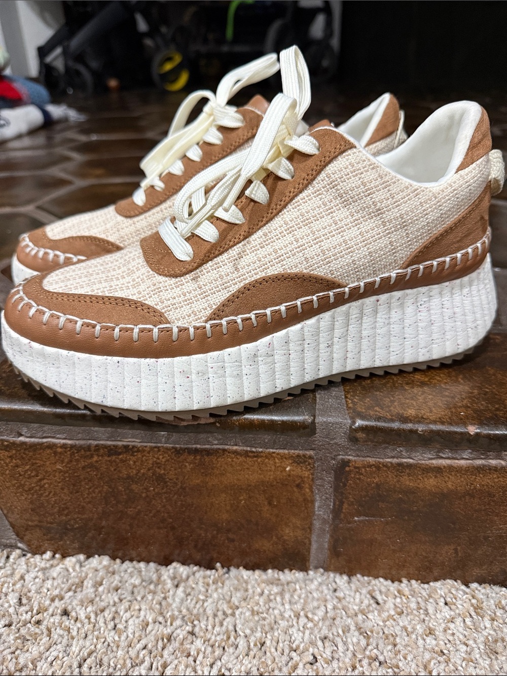 Women’s Casual Platform Sneaker - Cream & Brown
